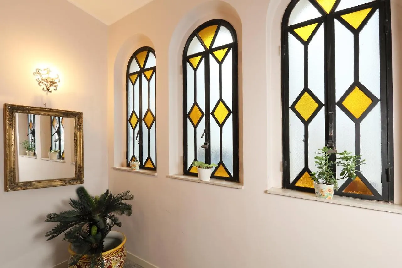 Porta Di Mezzo Luxury Suites & Rooms Taormina Olaszország